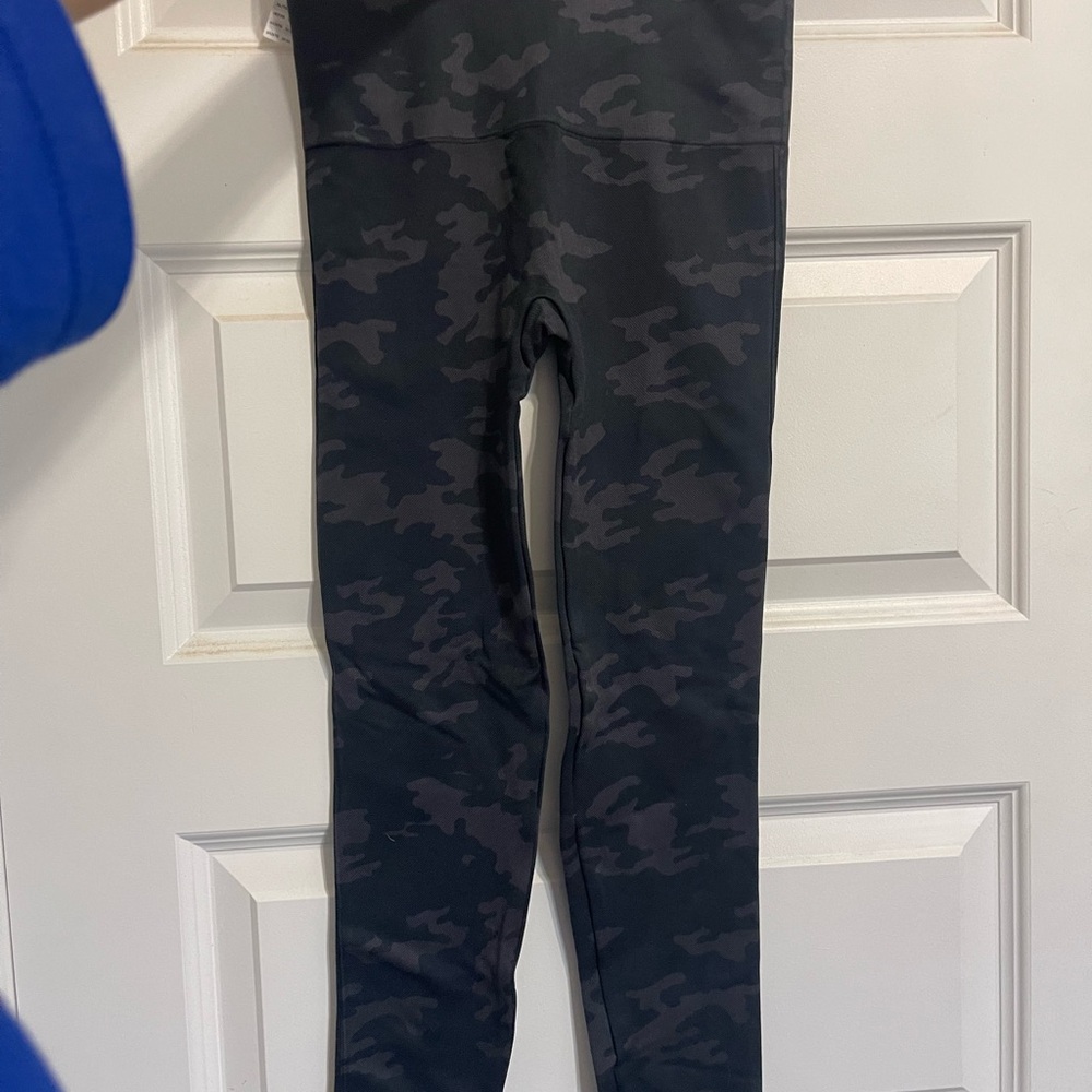SPANX Black Camo Leggings